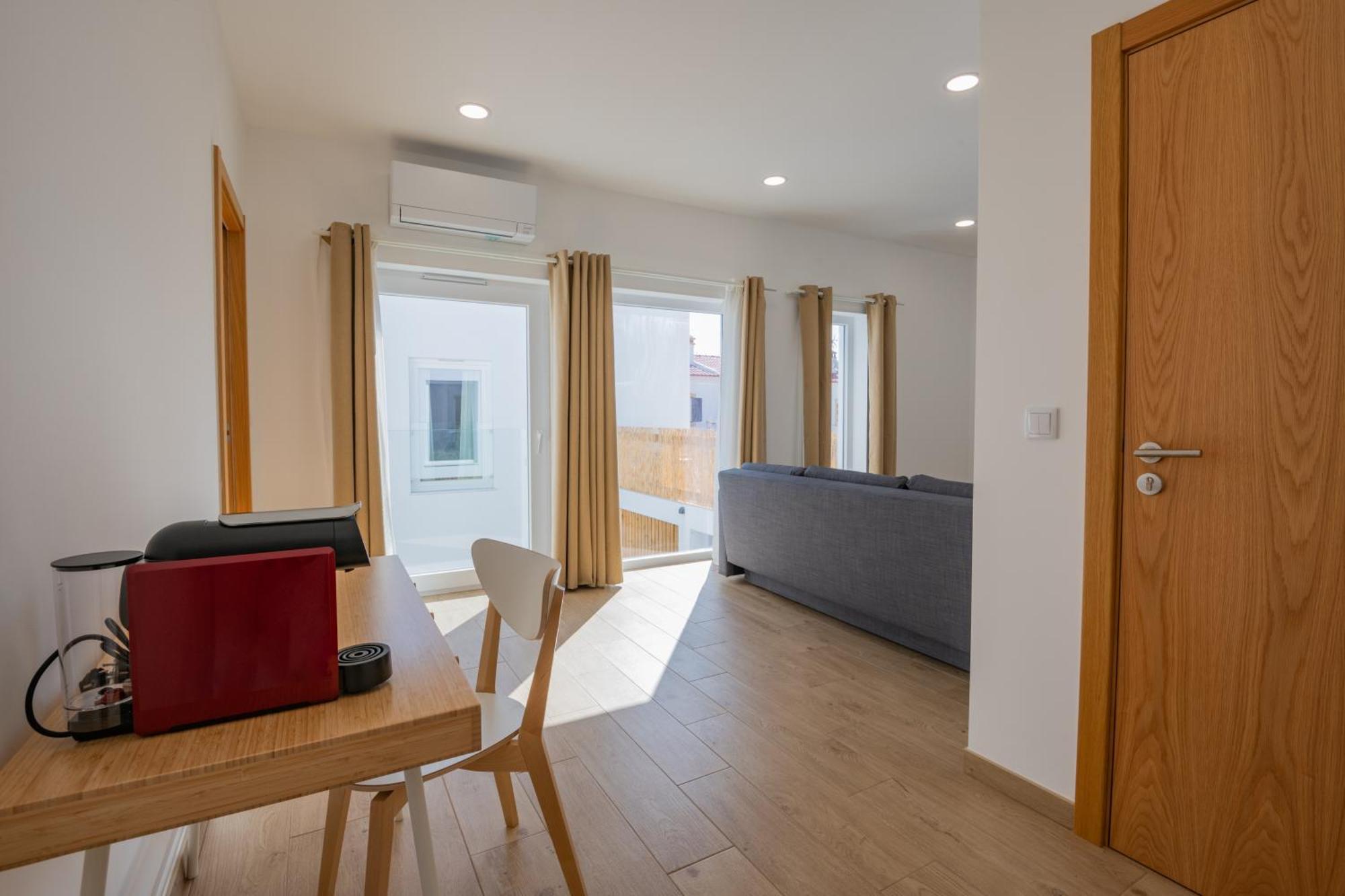 Villa Harbour Rooms & Apartments Вила-Нова-де-Мильфонт Экстерьер фото