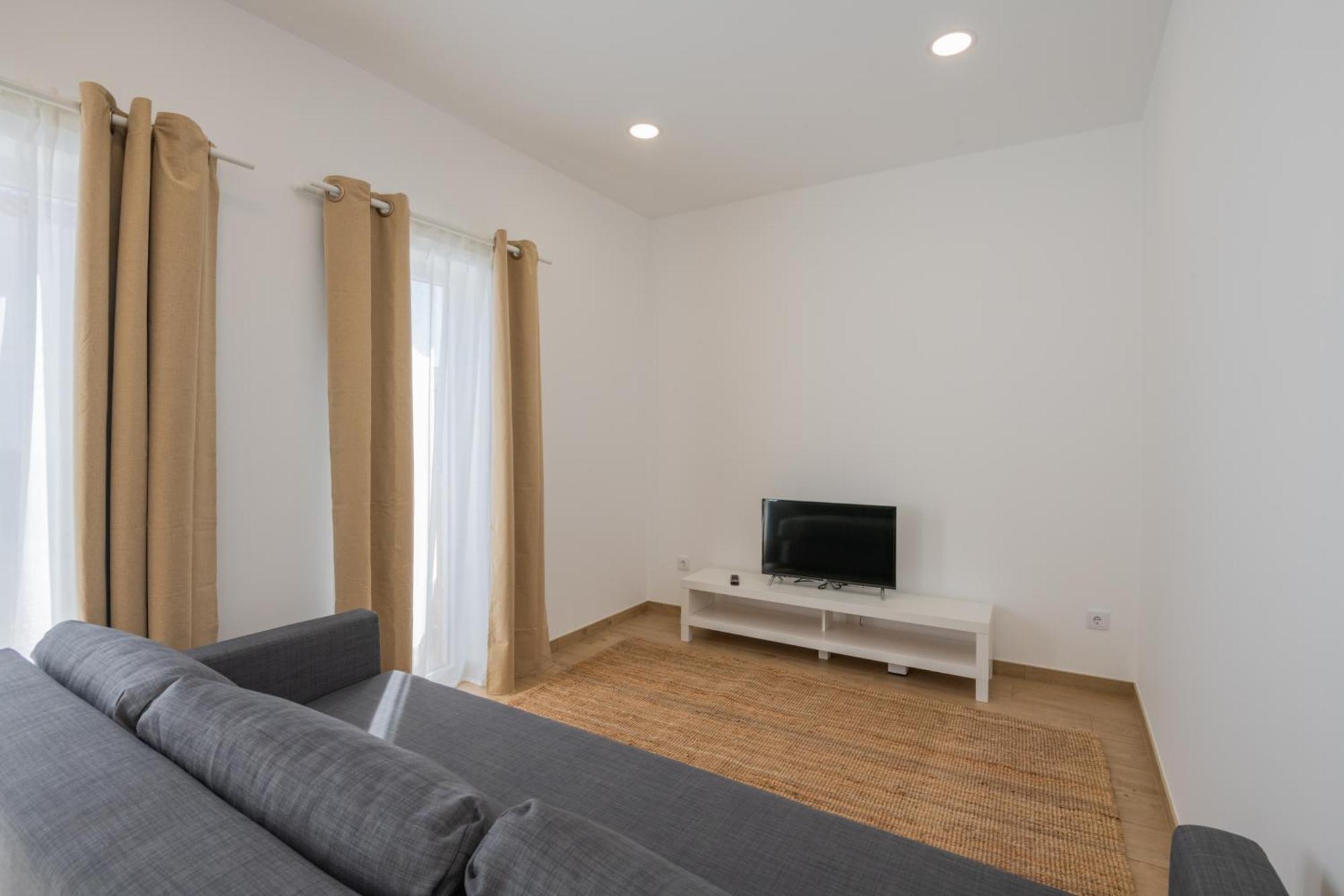 Villa Harbour Rooms & Apartments Вила-Нова-де-Мильфонт Экстерьер фото